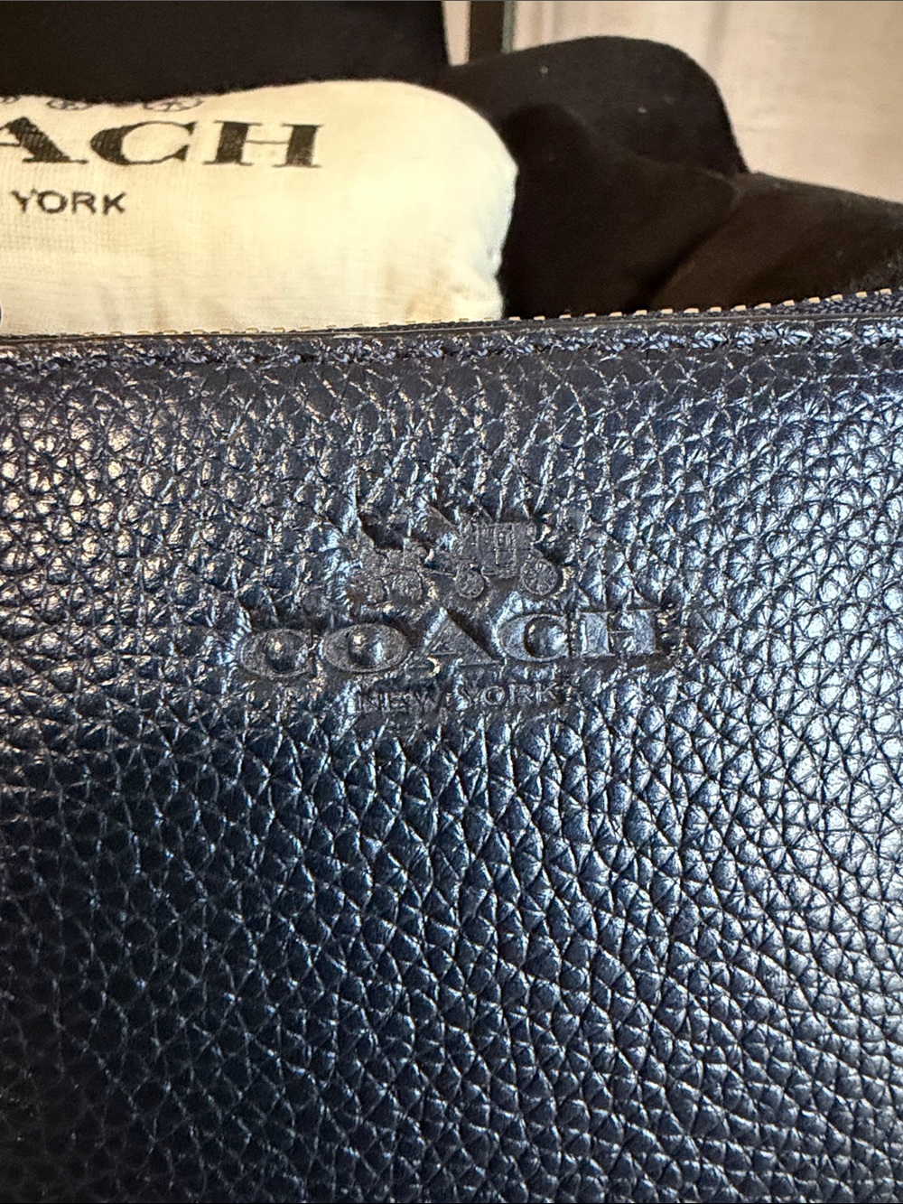 Coach Double Zip Navy Metallic Pebbled Leather Wristlet - Picture 6 of 12